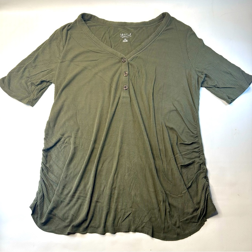 Ingrid and Isabel Maternity Button Shirt Womens Top XXL Olive Ribbed Stretch